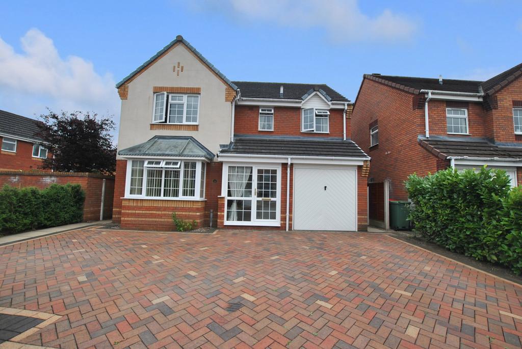 Warwick Way, Leegomery, Telford, TF1 6JZ. 4 bed detached house £330,000