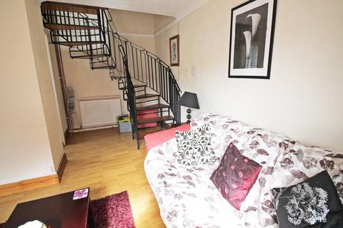 9 Newsham Close, Widnes, WA8 4TT