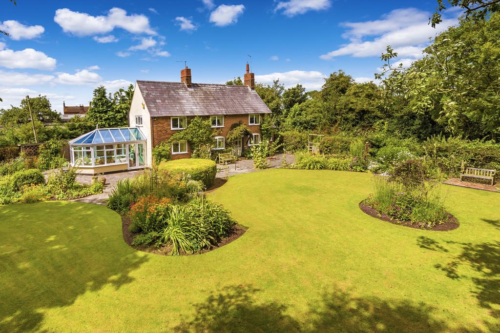 Broughall, Whitchurch 3 bed house £615,000