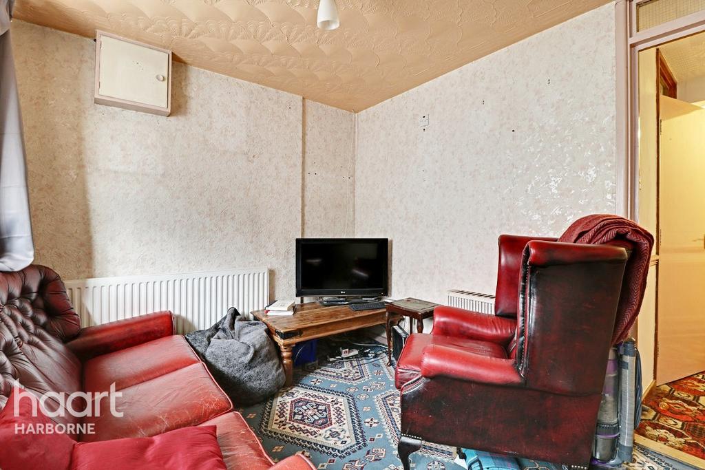 Rosedale Avenue, Smethwick 3 bed terraced house £150,000