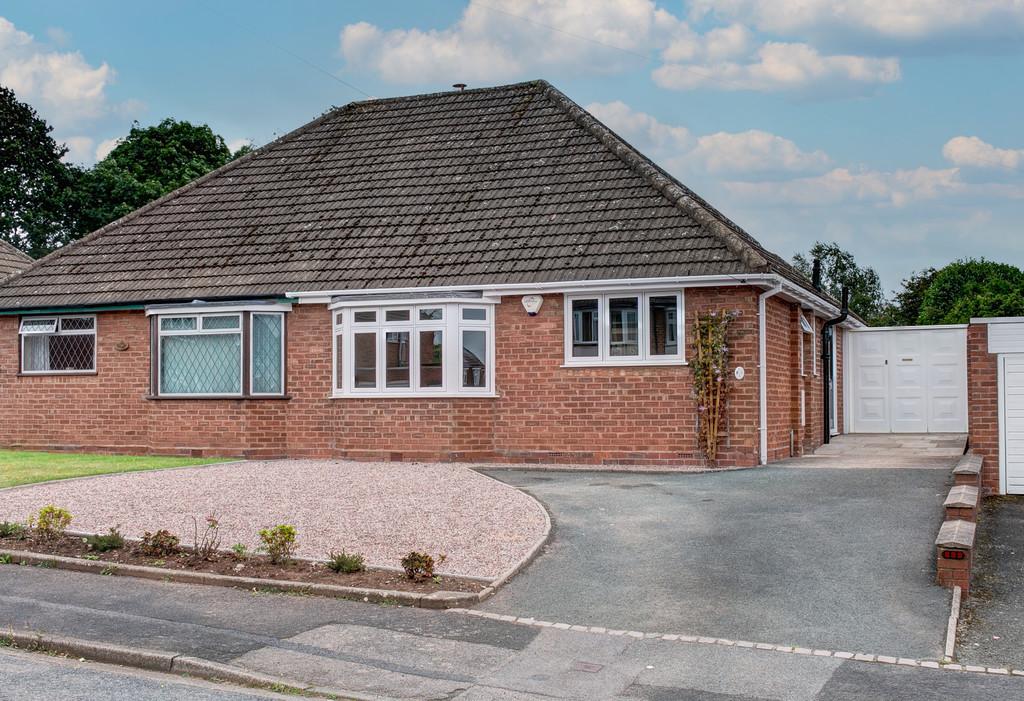 Brueton Avenue, Aston Fields... 3 bed semidetached bungalow £350,000