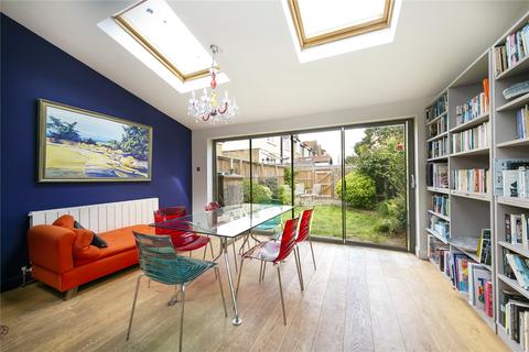 30 Chilton Road, Richmond, TW9 4JB