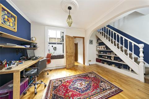 30 Chilton Road, Richmond, TW9 4JB