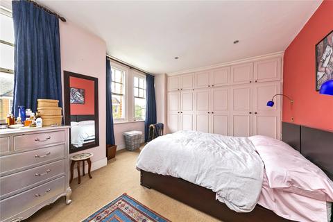 30 Chilton Road, Richmond, TW9 4JB