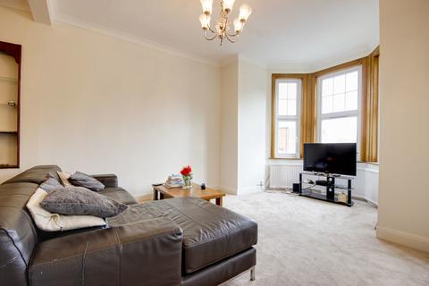 1 Alexandra Avenue, London, N22 7XE