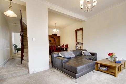 1 Alexandra Avenue, London, N22 7XE