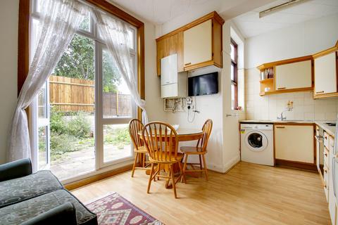 1 Alexandra Avenue, London, N22 7XE