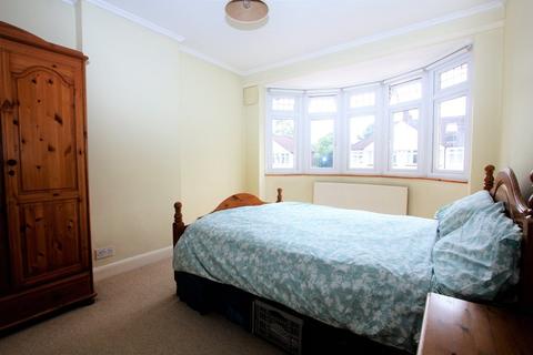 4 Denham Crescent, Mitcham, CR4 4LY