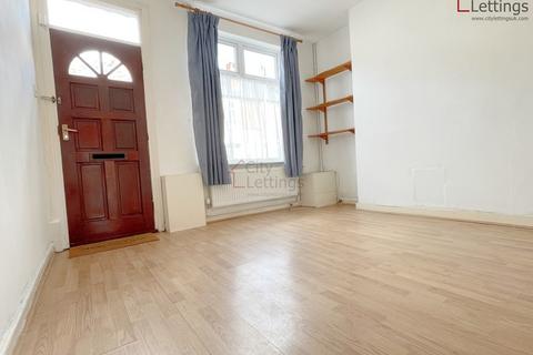 2 bedroom terraced house to rent, Glentworth Road, Bobbersmill