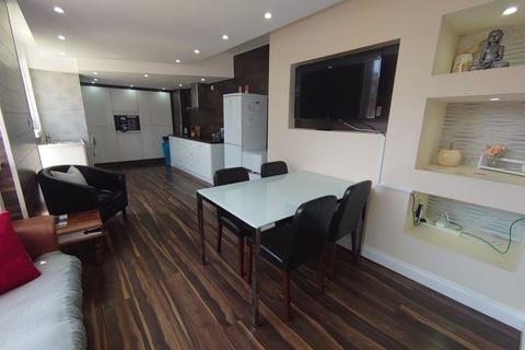 132 Humberstone Road, Grimsby, DN32 8DR