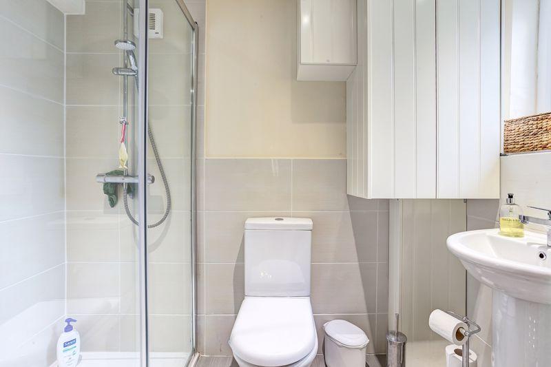 Shower room  ...