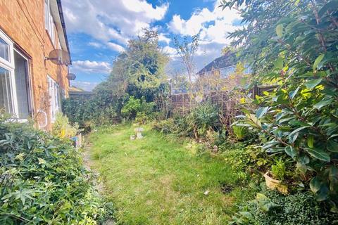 9 Thwaite Close, Erith, DA8 1DP
