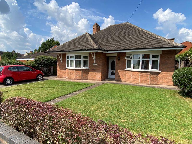 Engine Lane, Tamworth, B77 2DH 3 bed bungalow for sale £300,000