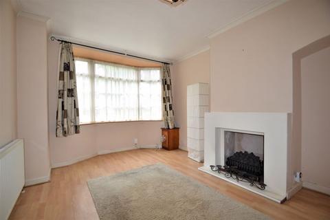 3 bedroom semi-detached house to rent, 3 Tilbury Grove, Moseley B13 8PE