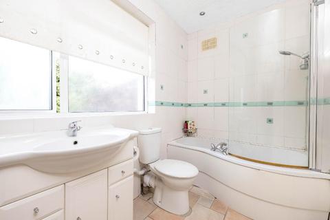 18b The Drive, Orpington, BR6 9AP