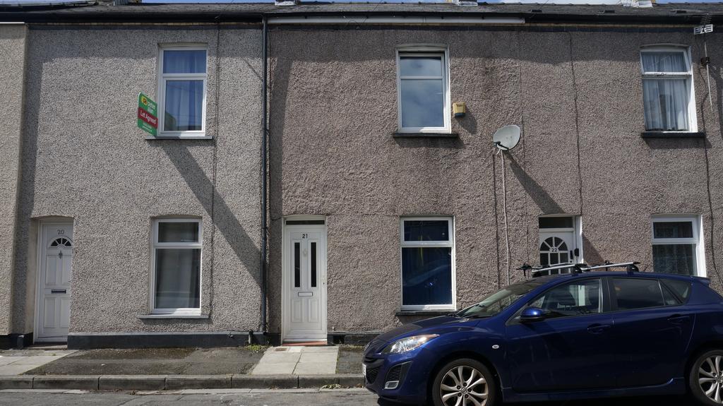 Hoskins Street, newport, 3 bed house £510 pcm (£118 pw)