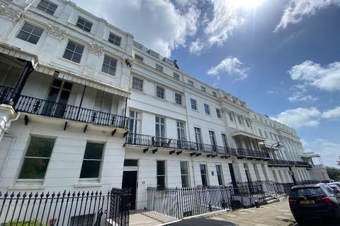 2 bedroom flat to rent, Sussex Square, Brighton, East Sussex, BN2 1GE