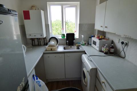 1 bedroom flat for sale - Courtlands Way, Ravenhill, Swansea