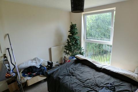 1 bedroom flat for sale - Courtlands Way, Ravenhill, Swansea