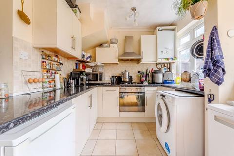 16 Vale Road, Sutton, SM1 1QH