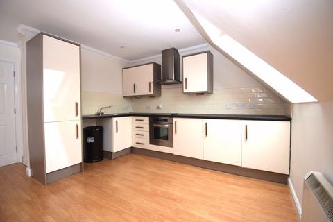 2 bedroom apartment to rent, Wilkinson Street, Leigh