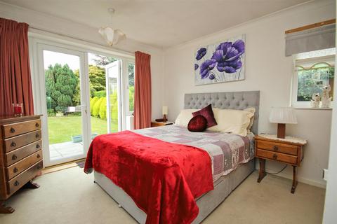 11 Canongate, Cottingham, HU16 4DG
