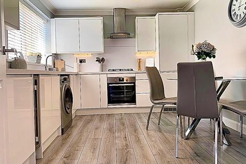 147 Lingfield Ash, Coulby Newham, Middlesbrough, TS8 0SU
