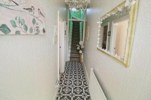 7 Cliff Road, Hornsea, HU18 1LL