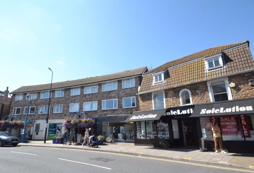 High Street, Portishead 2 bed flat £925 pcm (£213 pw)