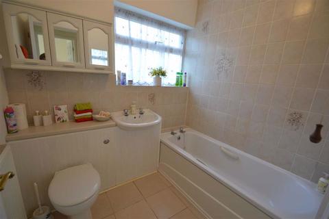 9 Mount Way, Pontesbury, Shrewsbury, SY5 0RB