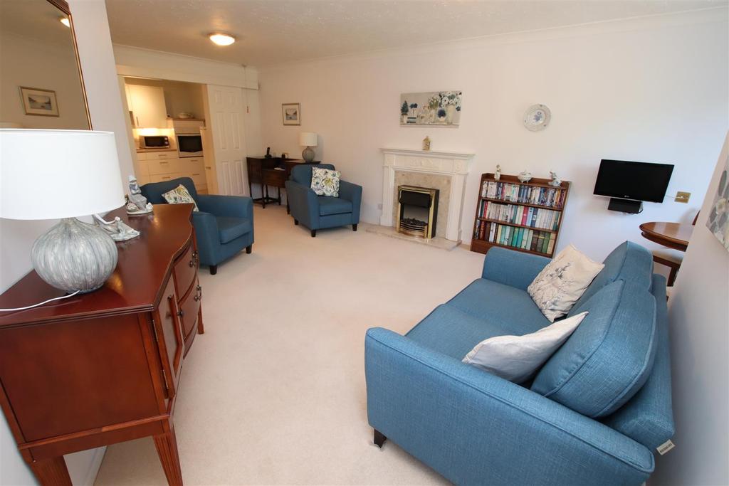Living Room 2.JPG