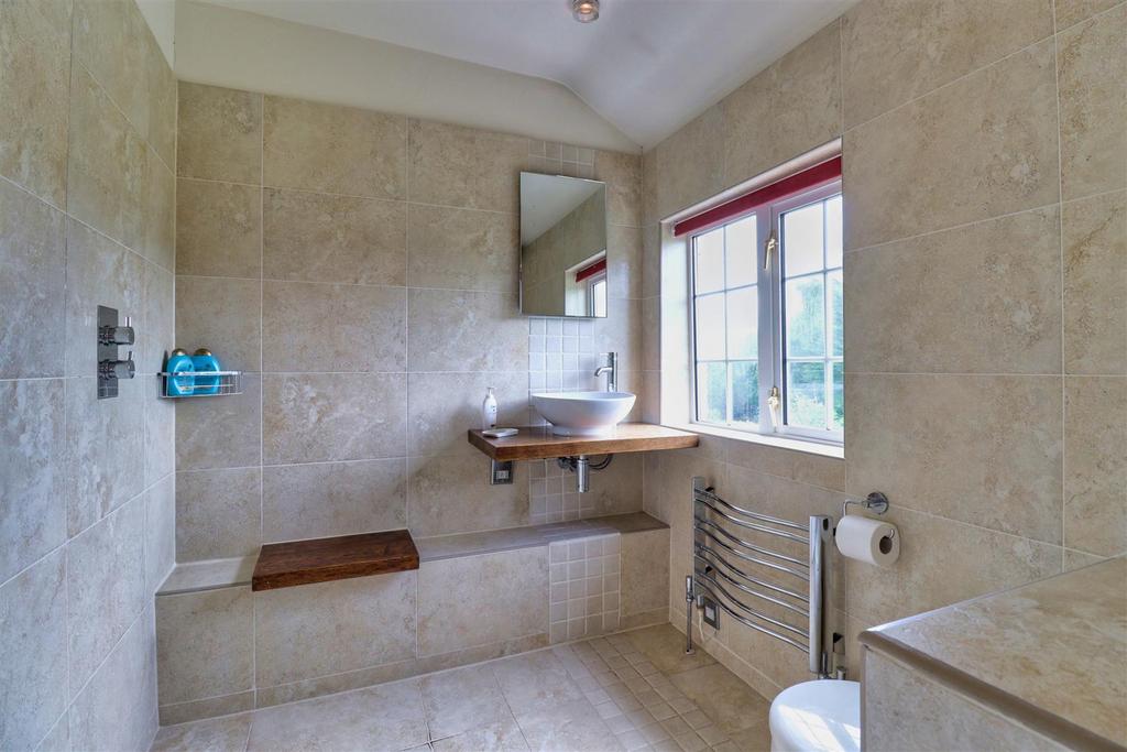 Ensuite shower room