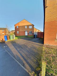 3 bedroom house to rent - Wynne Close, Manchester M11
