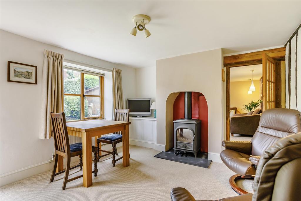 8473989-interior03.jpg