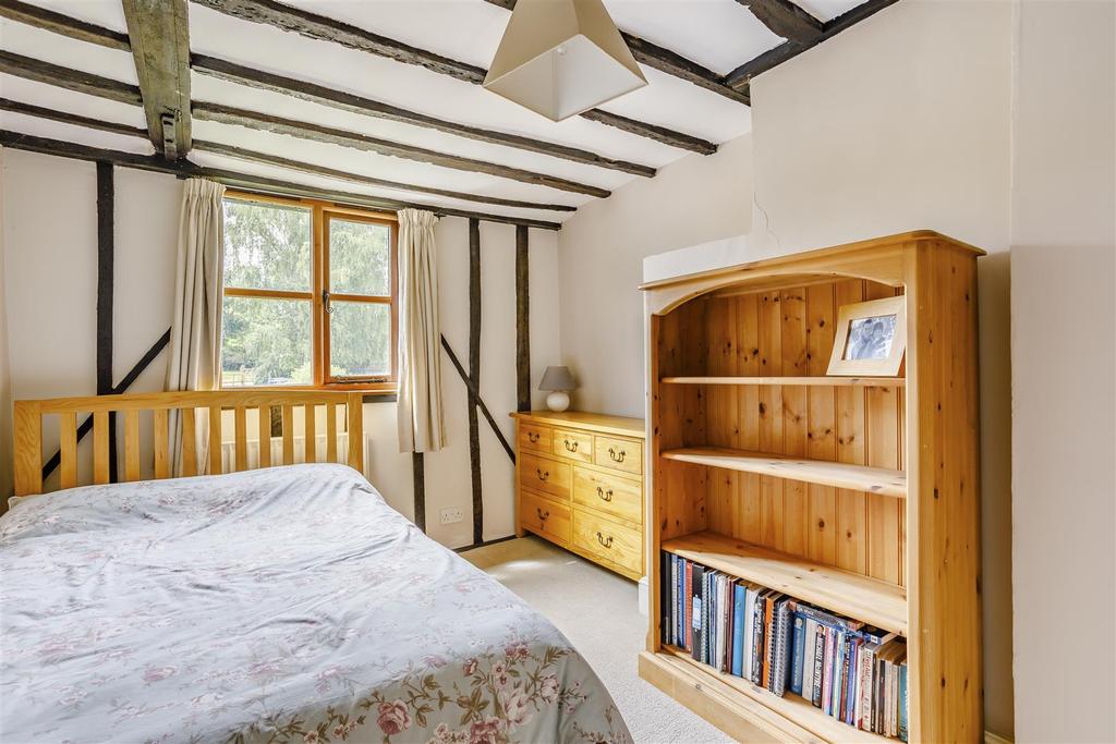 8473989-interior15.jpg
