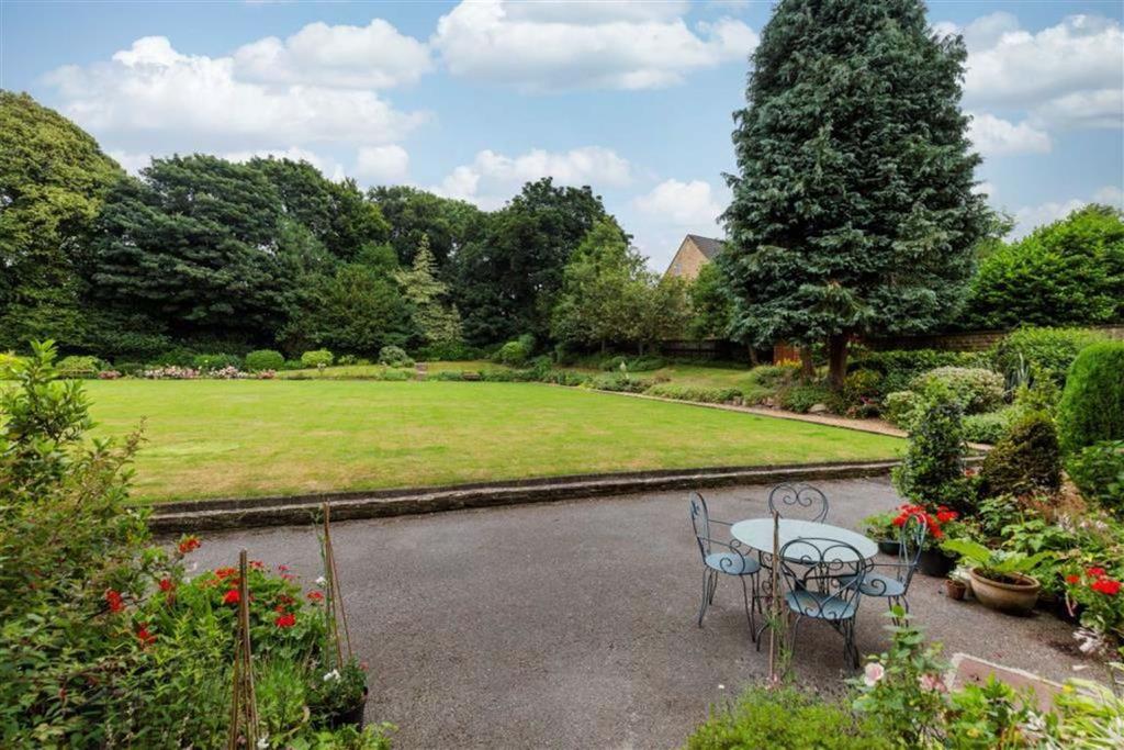 Communal garden