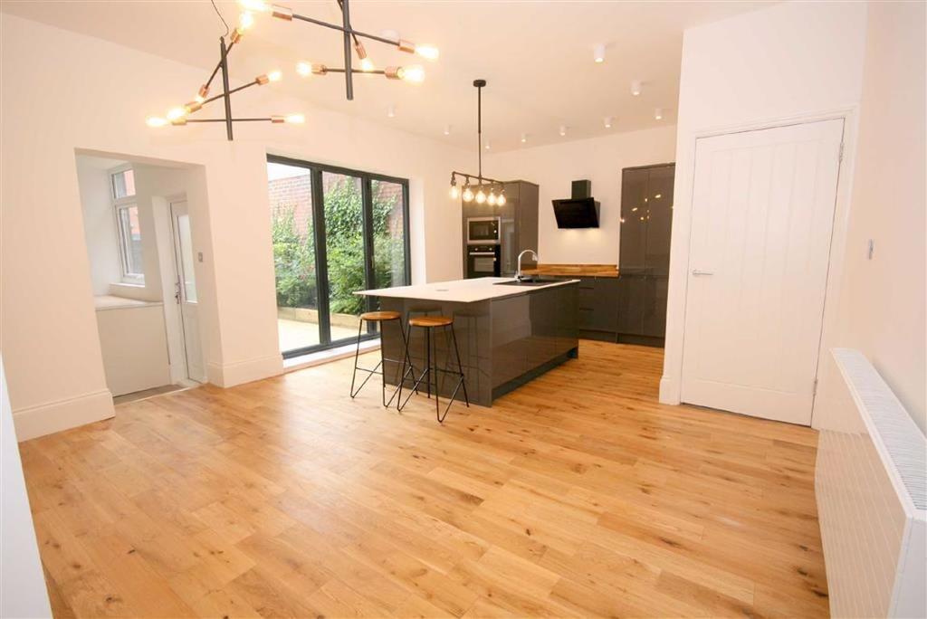 Balmoral Gardens, North Shields, NE29 4 bed terraced house £325,000