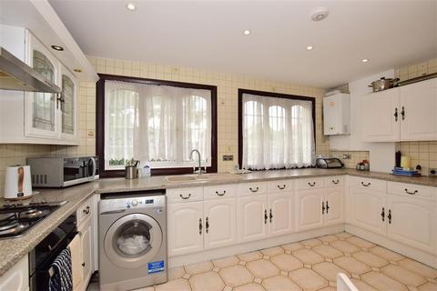 74 Wrotham Road, Welling, DA16 1LN