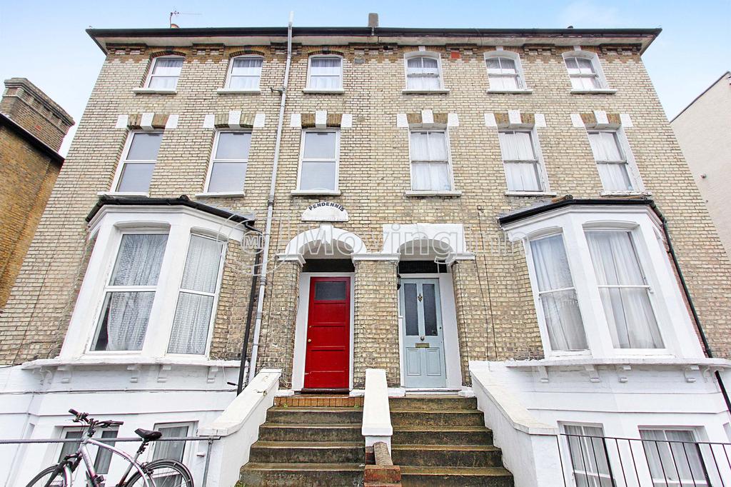 Pendennis Road, Streatham Hill, London, SW16 Studio £800 pcm (£185 pw)