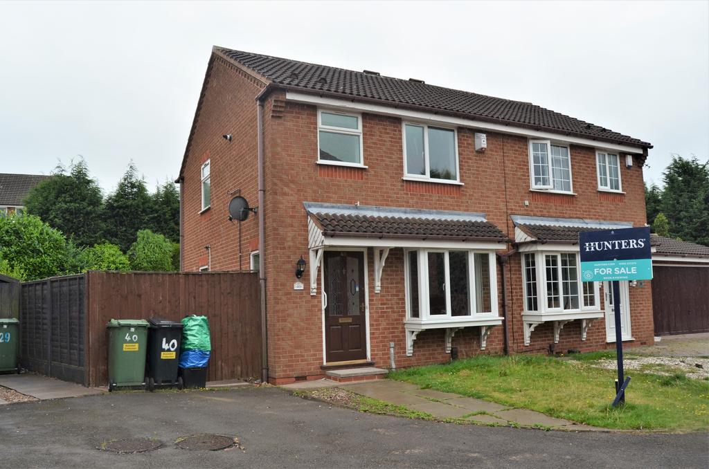 Denbigh Close, Dudley 3 bed semidetached house £190,000
