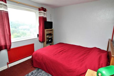 3 Broadmead, Callington, PL17 7DD