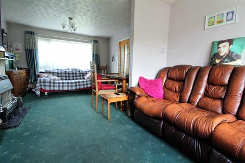 3 Broadmead, Callington, PL17 7DD