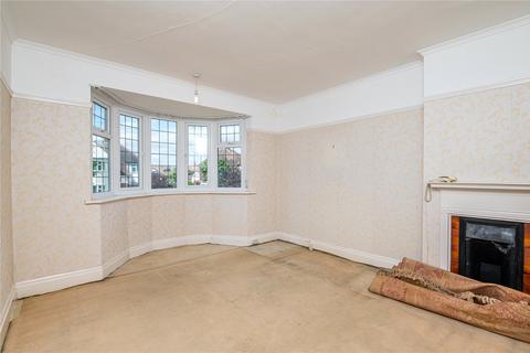 12 Broadclyst Gardens, Southend-on-sea, SS1 3QP