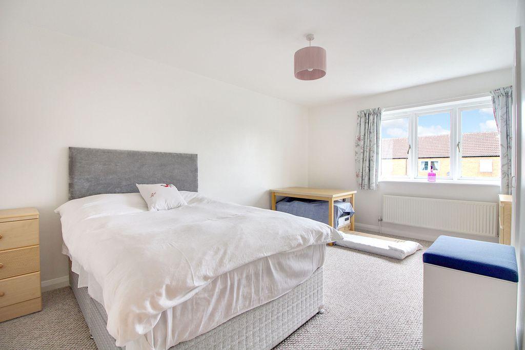 Bedroom 1 (Double)