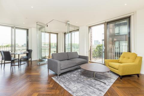 2 bedroom apartment to rent, Capital Building, Embassy Gardens, Nine Elms, SW11