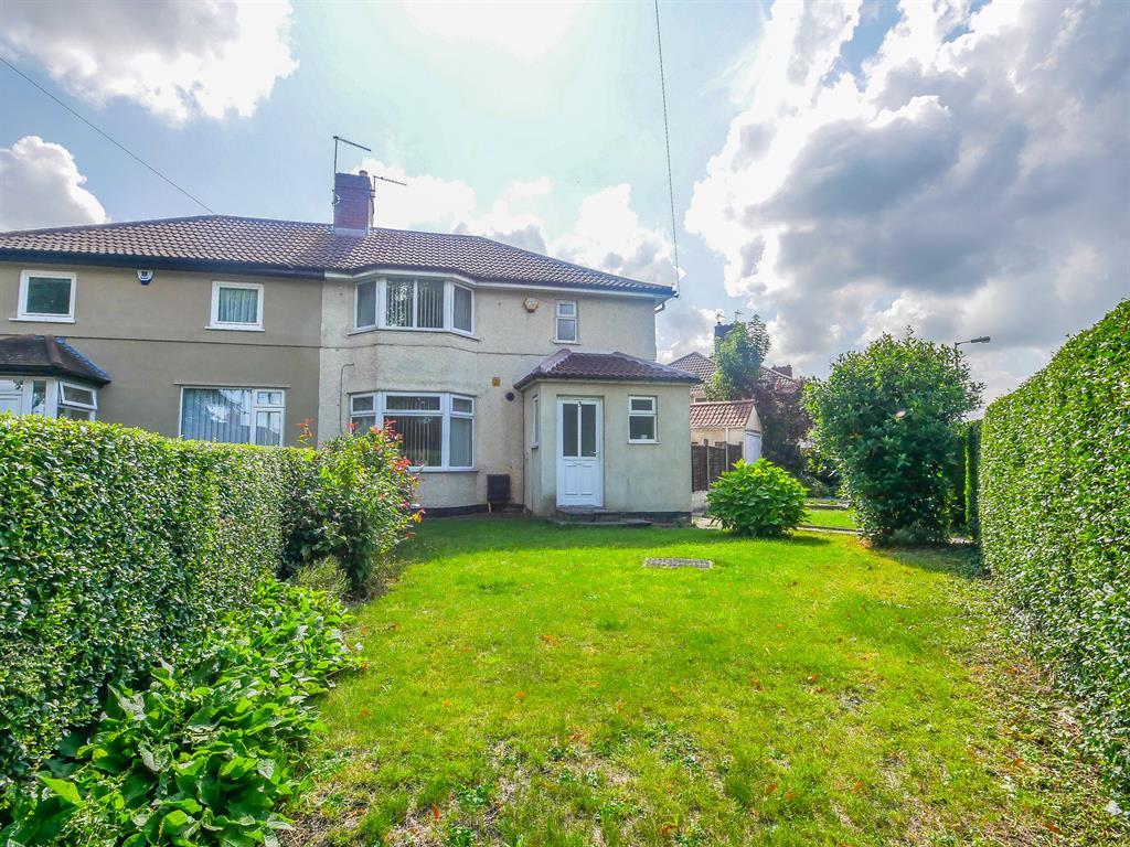 Wellgarth Road, Bristol, BS4 2SZ 3 bed semidetached house £290,000