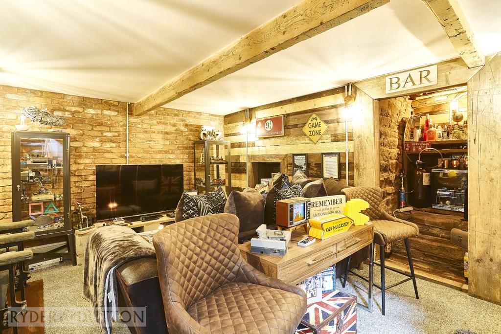 Entertaining Room