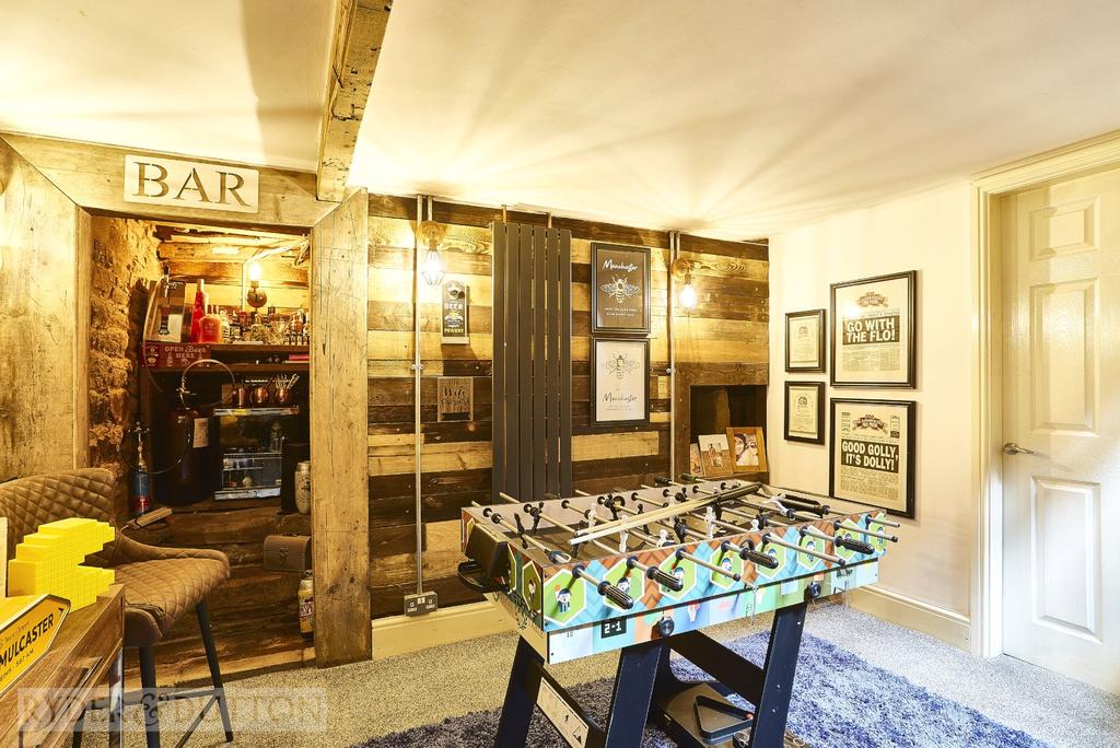 Entertaining Room
