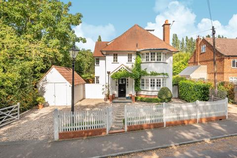 Raleigh House Raleigh Drive, Claygate, Esher, KT10 9DE