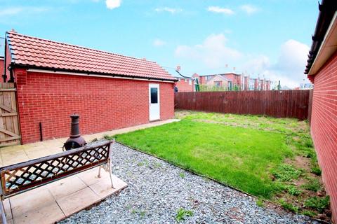 1 Egret Drive, Yatton, Bristol, BS49 4FN
